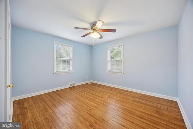 116 WALNUT HILL LN, Havertown, PA 19083