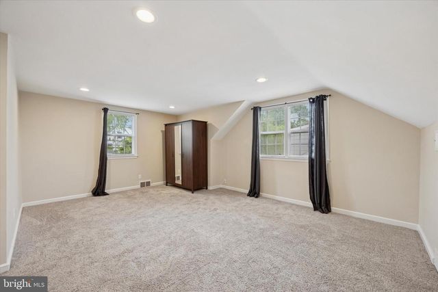 116 WALNUT HILL LN, Havertown, PA 19083