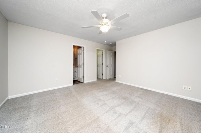 202 Homestead Park Drive, Apex, NC 27502