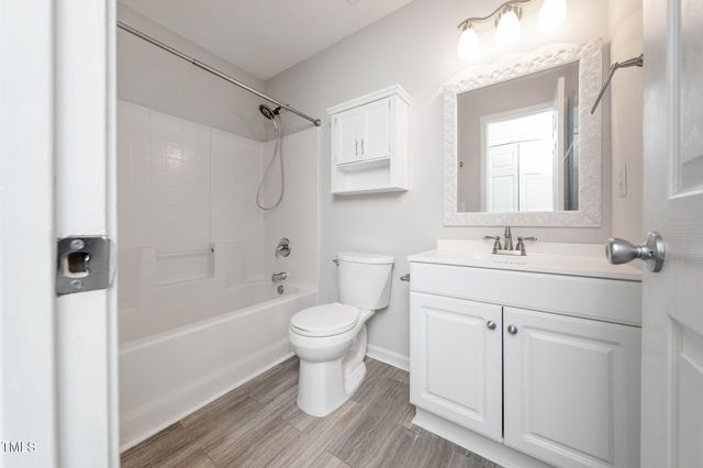 202 Homestead Park Drive, Apex, NC 27502