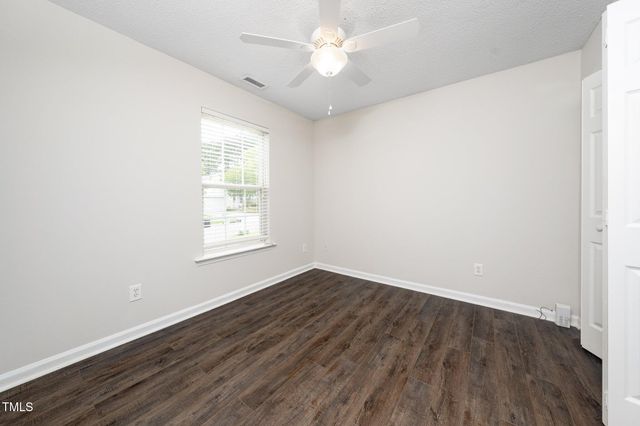 202 Homestead Park Drive, Apex, NC 27502