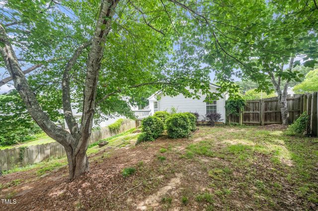 202 Homestead Park Drive, Apex, NC 27502