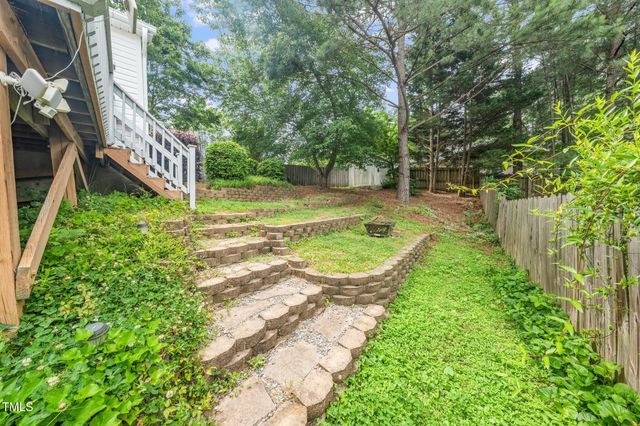 202 Homestead Park Drive, Apex, NC 27502