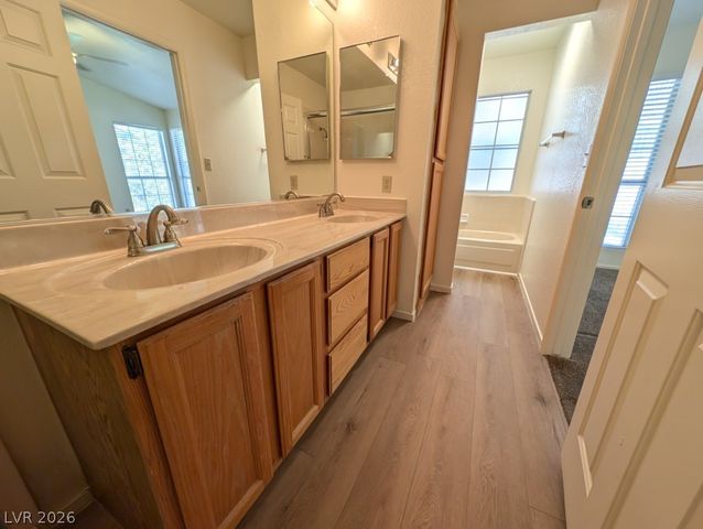 5117 Kingsbridge Drive, Las Vegas, NV 89130