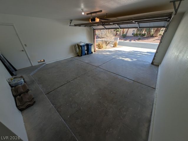 5117 Kingsbridge Drive, Las Vegas, NV 89130