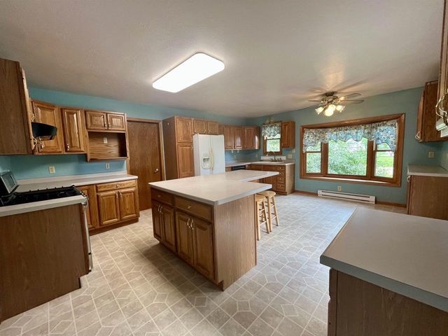 509 N Benton Street, Sparta, WI 54656