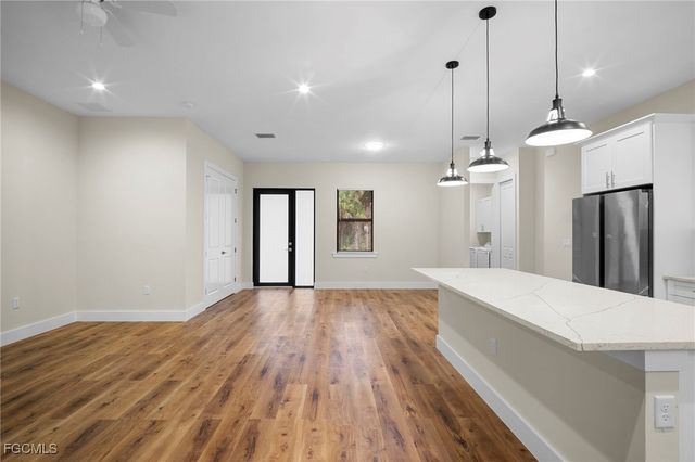 3244 32nd AVE SE, Naples, FL 34117