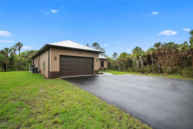 3244 32nd AVE SE, Naples, FL 34117