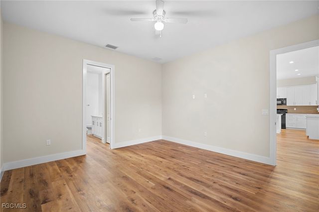 3244 32nd AVE SE, Naples, FL 34117