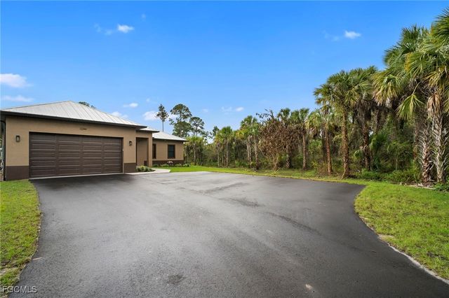 3244 32nd AVE SE, Naples, FL 34117