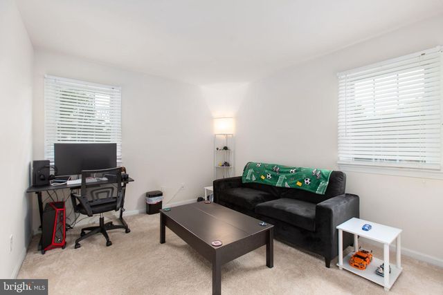 467 BROOKE RD, Fredericksburg, VA 22405