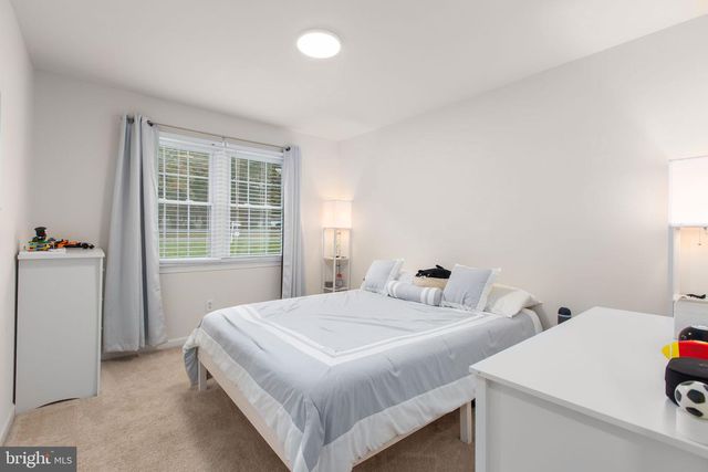 467 BROOKE RD, Fredericksburg, VA 22405
