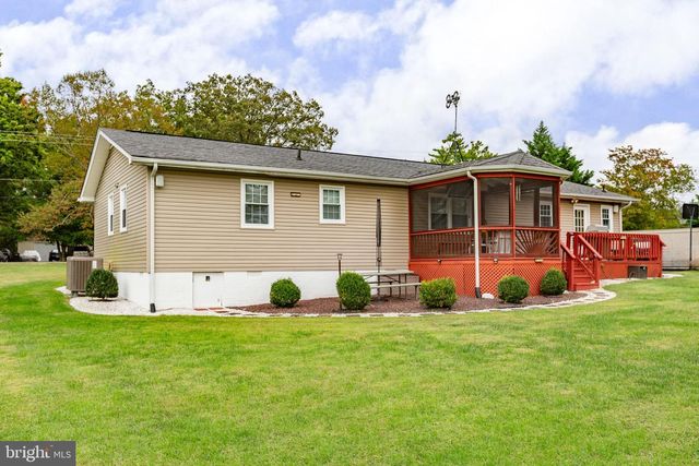467 BROOKE RD, Fredericksburg, VA 22405