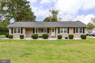 467 BROOKE RD, Fredericksburg, VA 22405