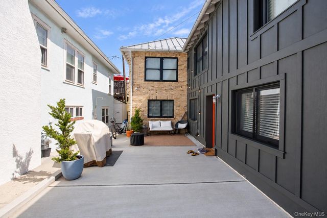 106 Pacific Boulevard, Long Beach, NY 11561