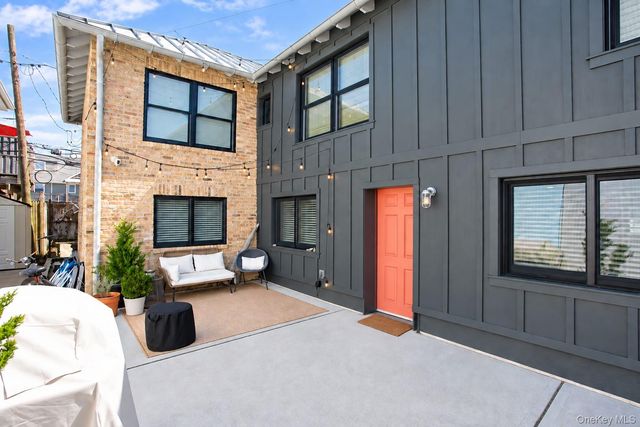 106 Pacific Boulevard, Long Beach, NY 11561