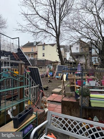 918 RACE ST, Shamokin, PA 17872