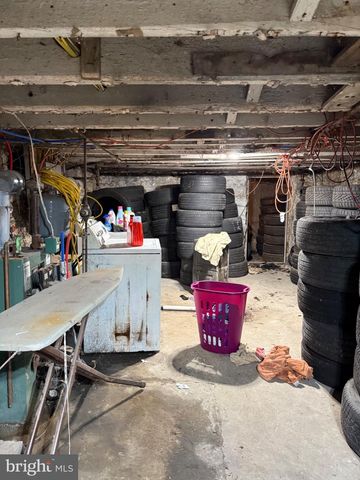 918 RACE ST, Shamokin, PA 17872