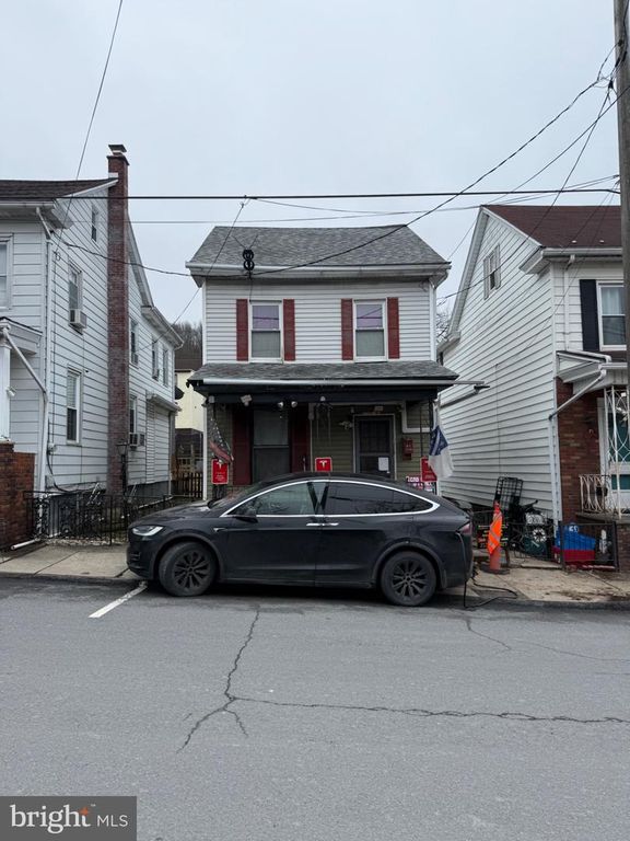 918 RACE ST, Shamokin, PA 17872