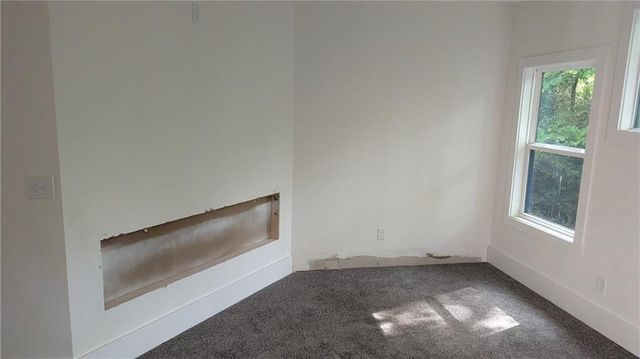 211 Marquis Court SW, Lilburn, GA 30047