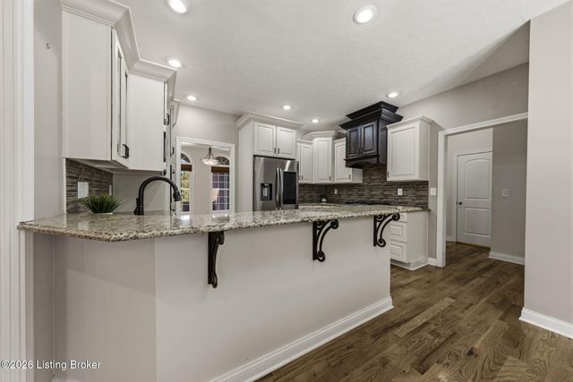 578 Deer Run Way, Elizabethtown, KY 42701