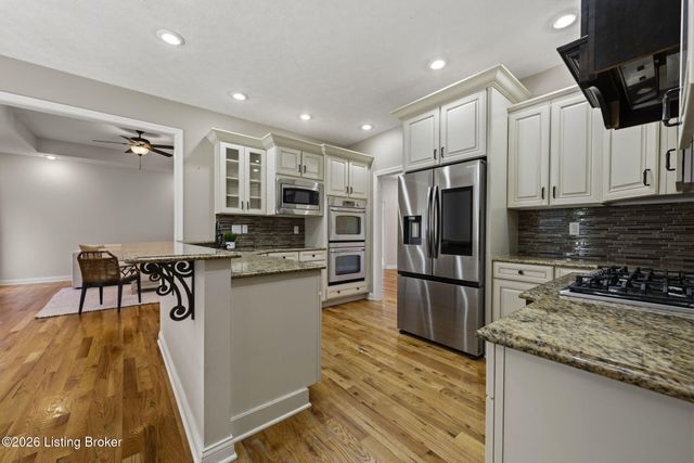 578 Deer Run Way, Elizabethtown, KY 42701