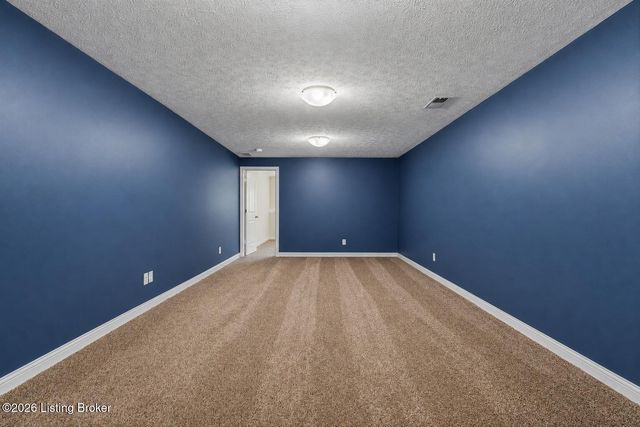 578 Deer Run Way, Elizabethtown, KY 42701