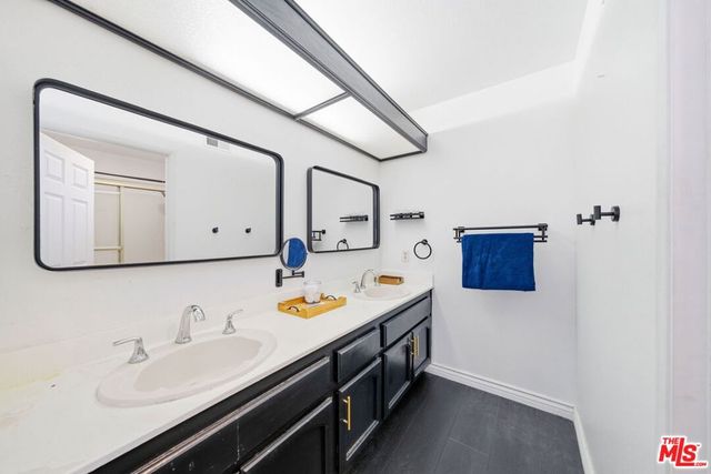17310 S Hoover Street, Gardena, CA 90247