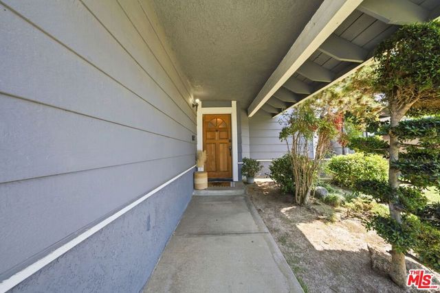 17310 S Hoover Street, Gardena, CA 90247