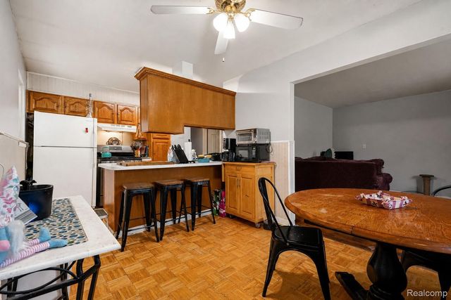 1366 Windham Street, Westland, MI 48186