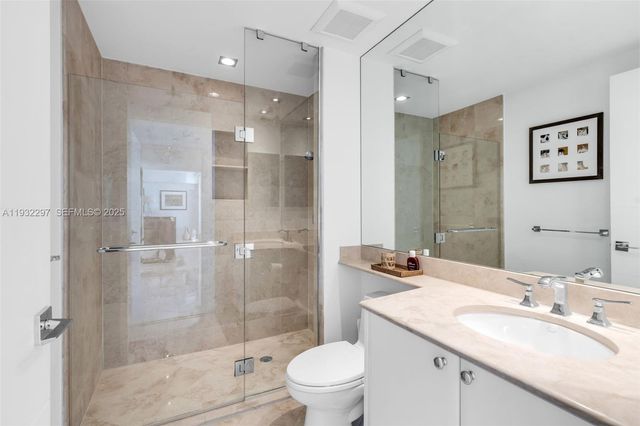 781 Crandon Blvd 801, Key Biscayne, FL 33149