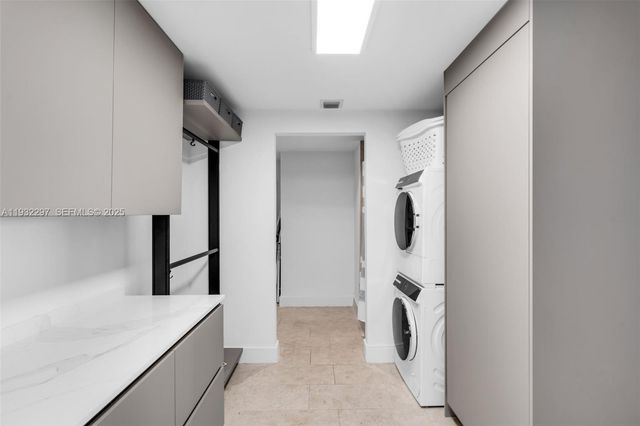 781 Crandon Blvd 801, Key Biscayne, FL 33149