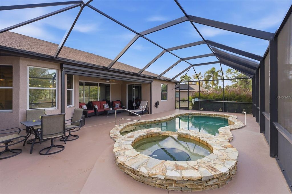 Image 2 of property listing at 21 MANIZAKS AVENUE, Punta Gorda, FL 33983