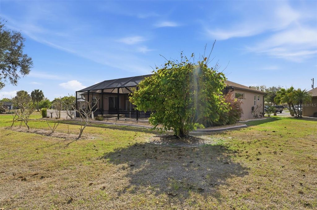 Image 27 of property listing at 21 MANIZAKS AVENUE, Punta Gorda, FL 33983