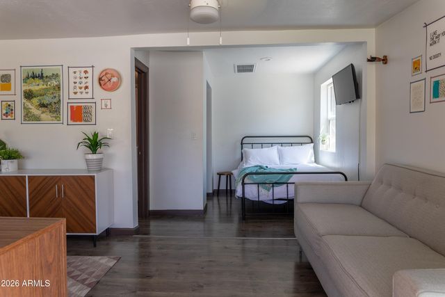 755 W COOLIDGE Street, Phoenix, AZ 85013