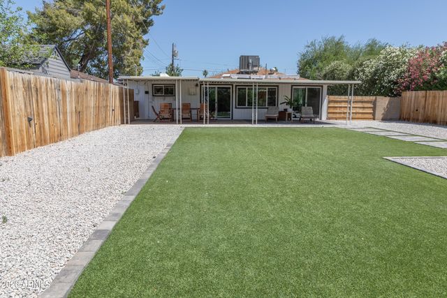 755 W COOLIDGE Street, Phoenix, AZ 85013