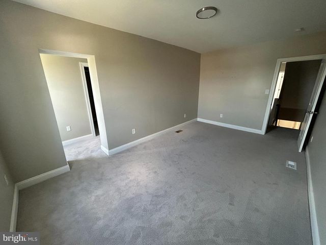 626 N READING AVE, Boyertown, PA 19512