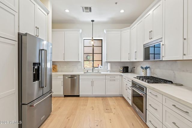 20704 N 90TH Place 1070, Scottsdale, AZ 85255