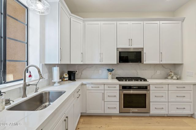 20704 N 90TH Place 1070, Scottsdale, AZ 85255