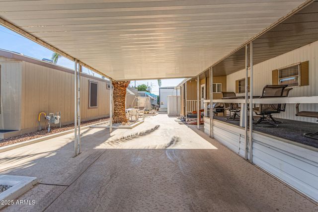 2528 E MCKELLIPS Road 15, Mesa, AZ 85213