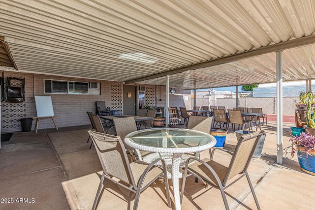 2528 E MCKELLIPS Road 15, Mesa, AZ 85213