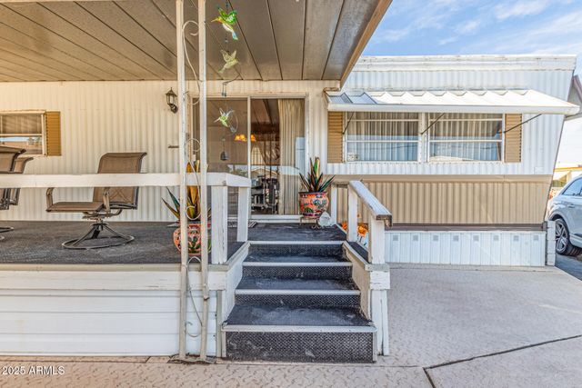 2528 E MCKELLIPS Road 15, Mesa, AZ 85213