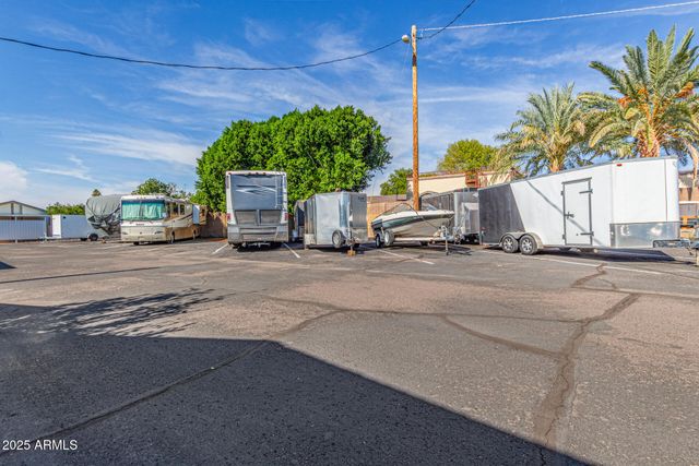 2528 E MCKELLIPS Road 15, Mesa, AZ 85213