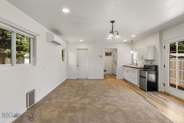 439 N 10th Avenue, Bozeman, MT 59715