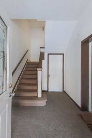 313 E 60th Street 1, Chicago, IL 60637