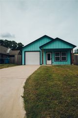 729 E Sears Street, Denison, TX 75021