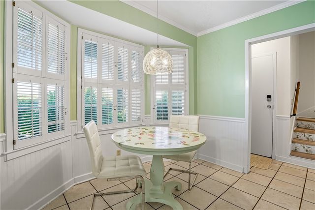 1460 Ocean Blvd 101, St Simons Island, GA 31522