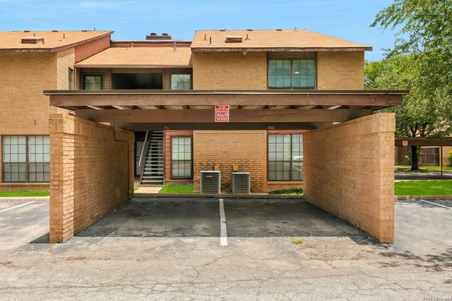 8611 Datapoint Dr Apt 74, San Antonio, TX 78229