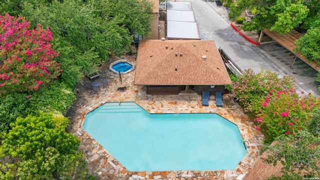 8611 Datapoint Dr Apt 74, San Antonio, TX 78229