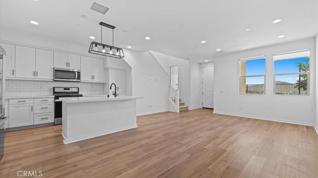 4105 Cameron Way 103, Corona, CA 92883